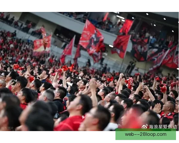 中超热度爆棚成都蓉城主场球票开售半小时售罄球迷抢票现火爆场面 中超热度爆棚成都蓉城主场球票开售半小时售罄球迷抢票现火爆场面